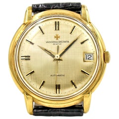 Retro Vacheron Constantin 18 Karat Yellow Gold Men's Wrist Watch with Textured Dial