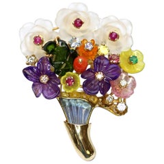 Multi-gem Floral 18 Karat Yellow Gold Brooch