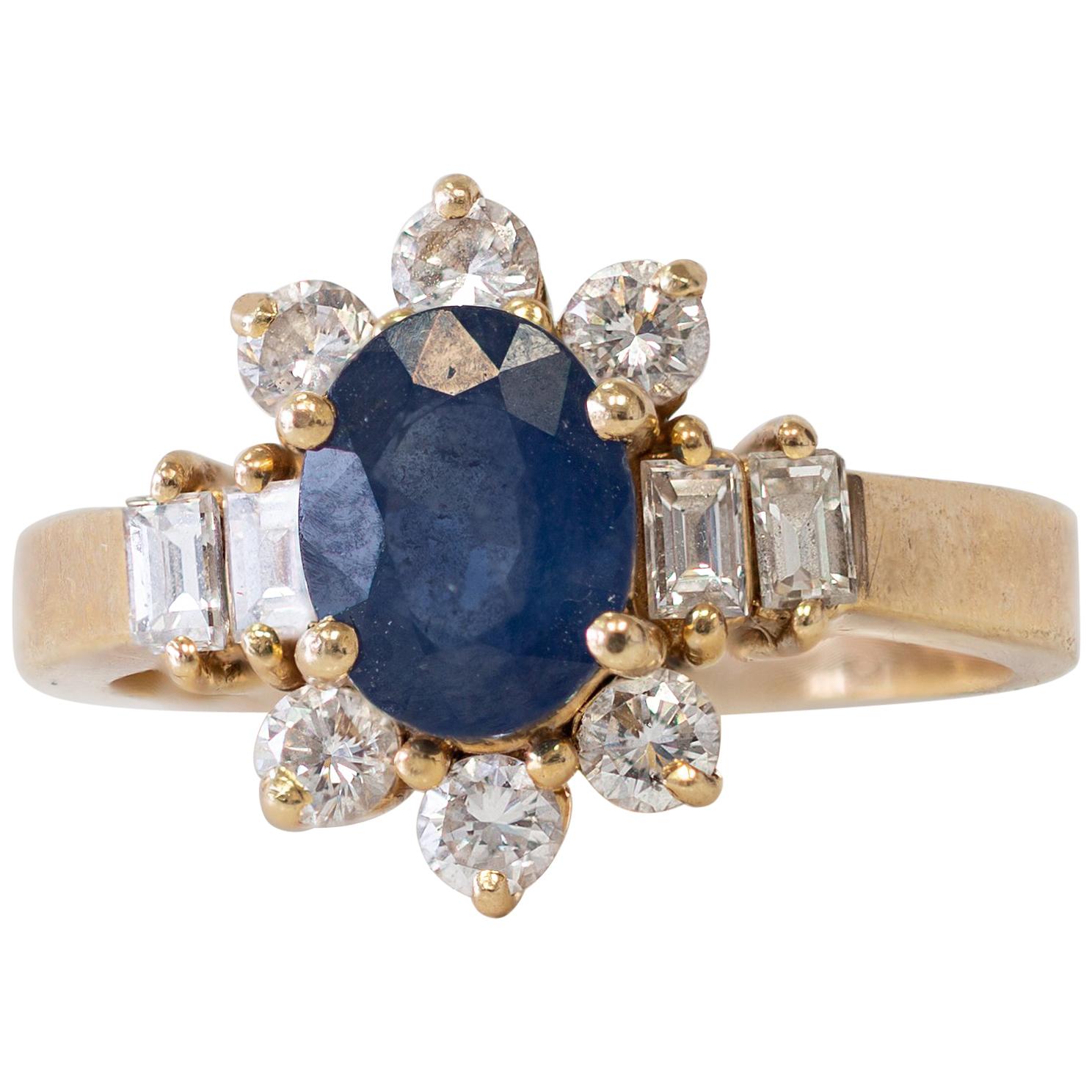 14 Karat Yellow Gold Sapphire and Diamonds Ring For Sale