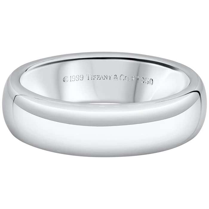 Tiffany and Co. Classic Platinum Men's Wedding Band at 1stDibs ...