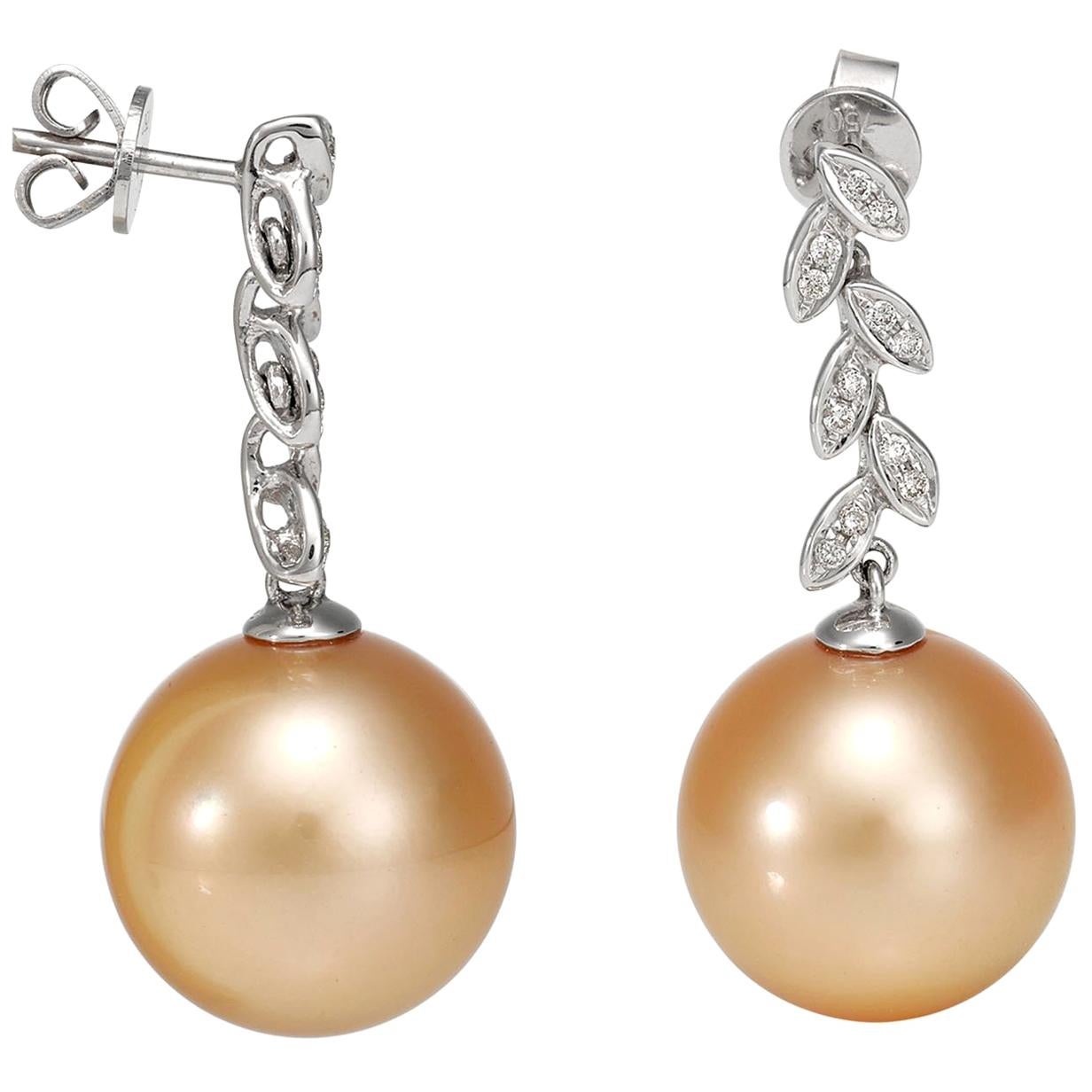 Giulians 18k 13.9mm Golden South Sea Pearl and Diamond Drop Earrings For Sale