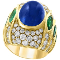 18 Carat Blue Sapphire Cabochon and Diamond 18 Karat Gold Ring