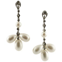 Vintage 9 G White Pearls, 0.45 Carat White Diamonds White Gold Chandelier Earrings