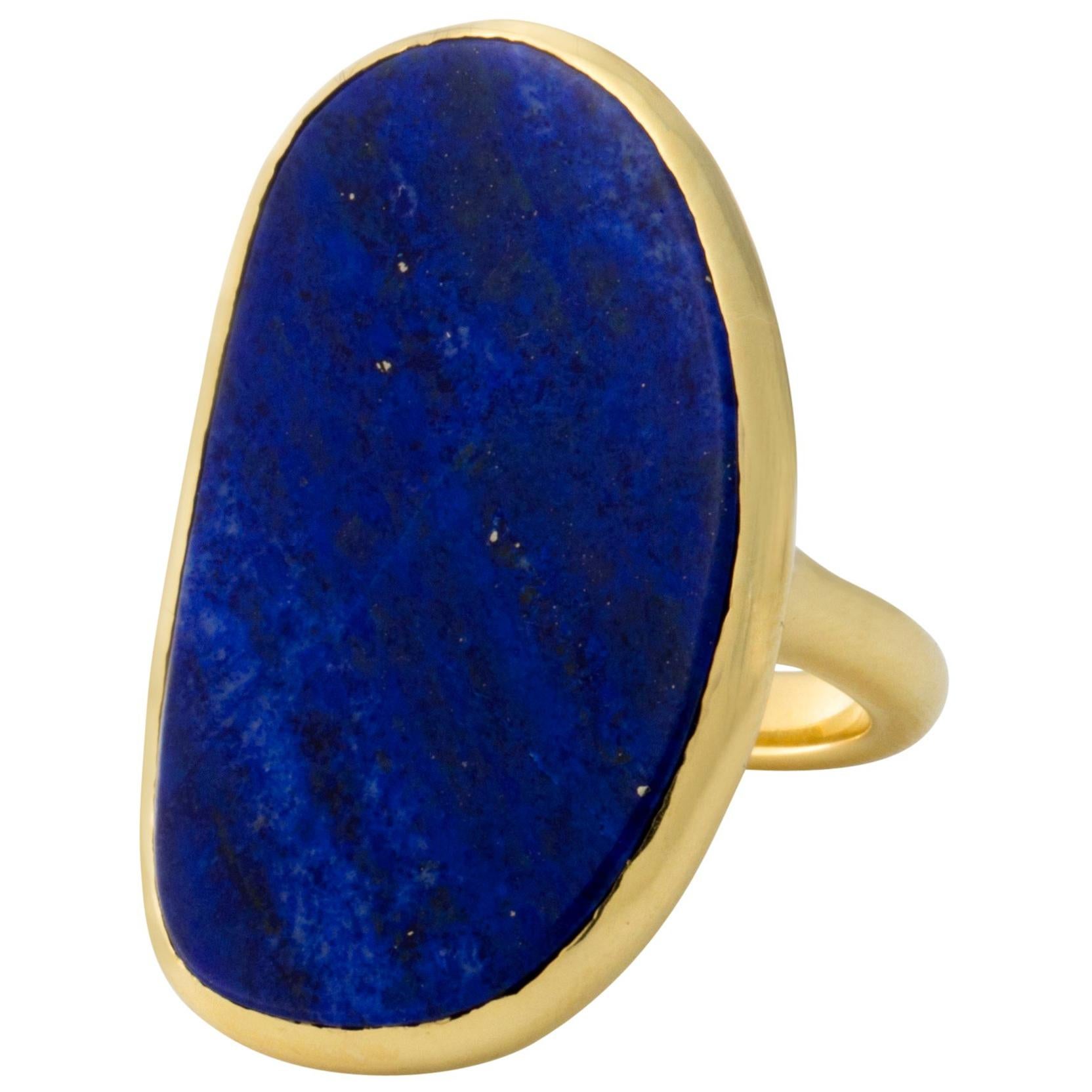 Lapis Lazuli Ring in 18 Karat Yellow Gold