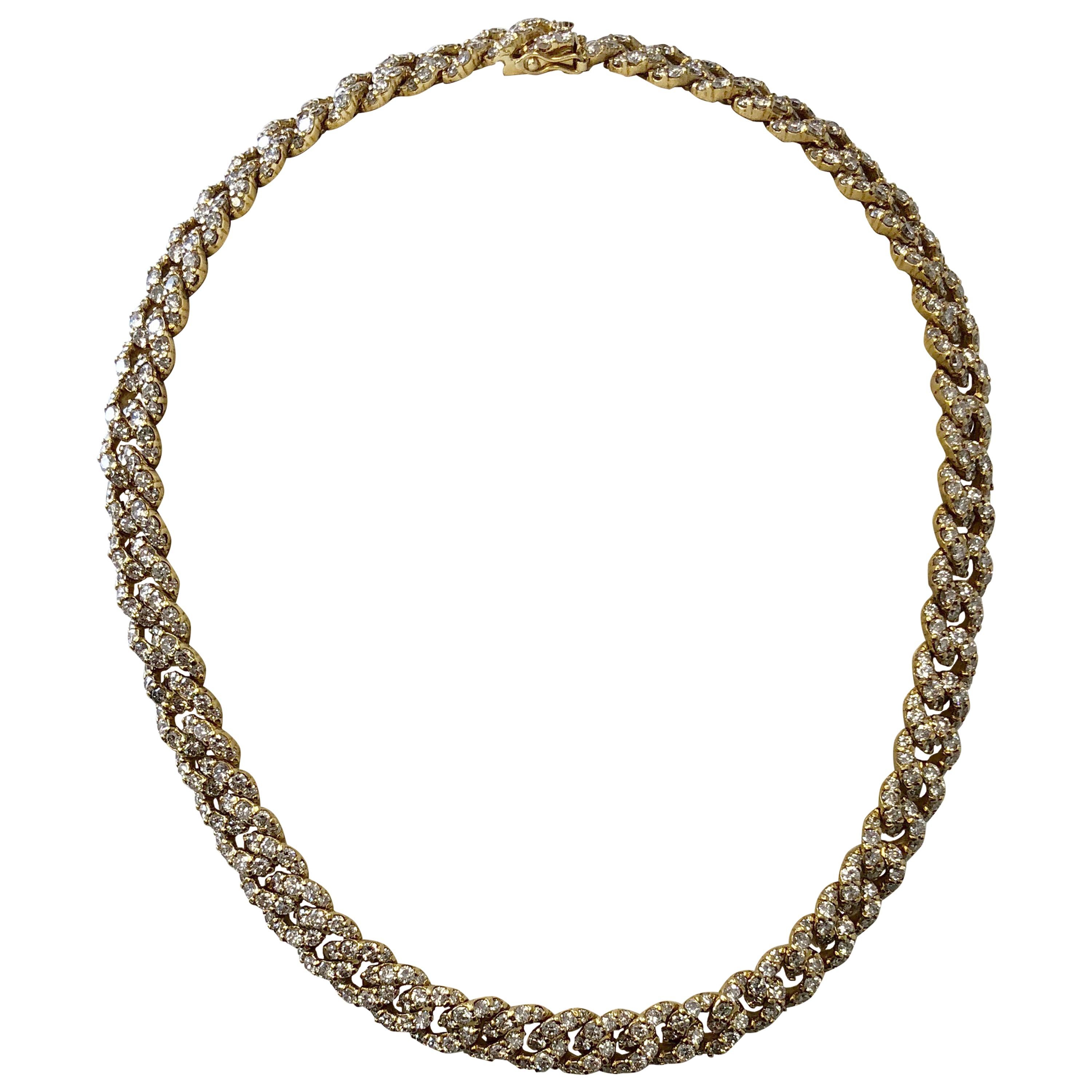 White Diamond Necklace in 18 Karat Yellow Gold
