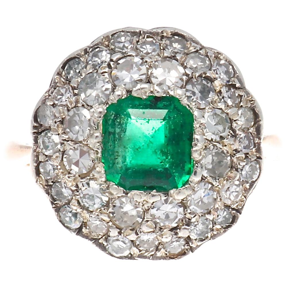 Edwardian Emerald Diamond Gold Cluster Ring