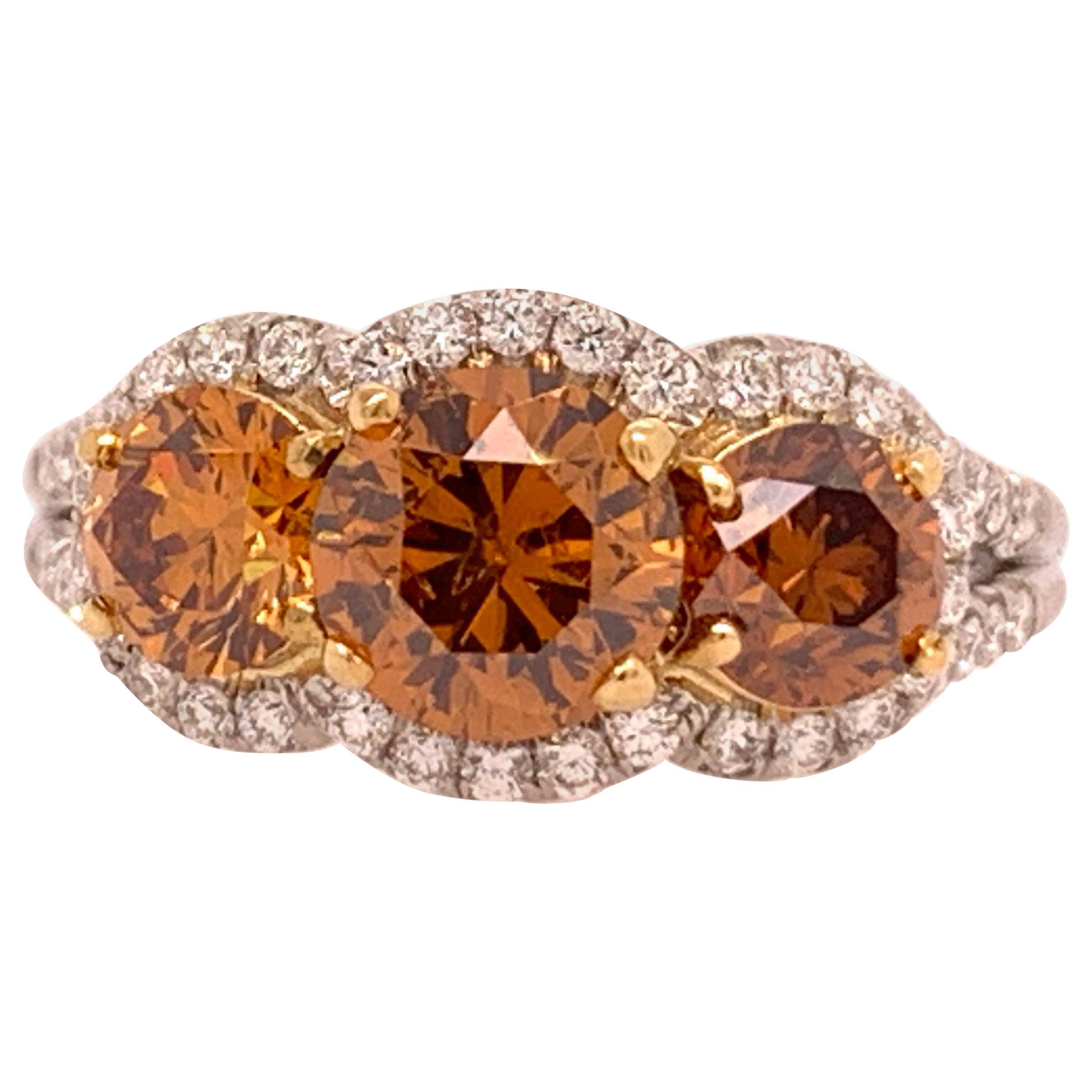 GIA Certified 2.50 Carat Brilliant Natural Deep Orange Platinum Engagement Ring For Sale