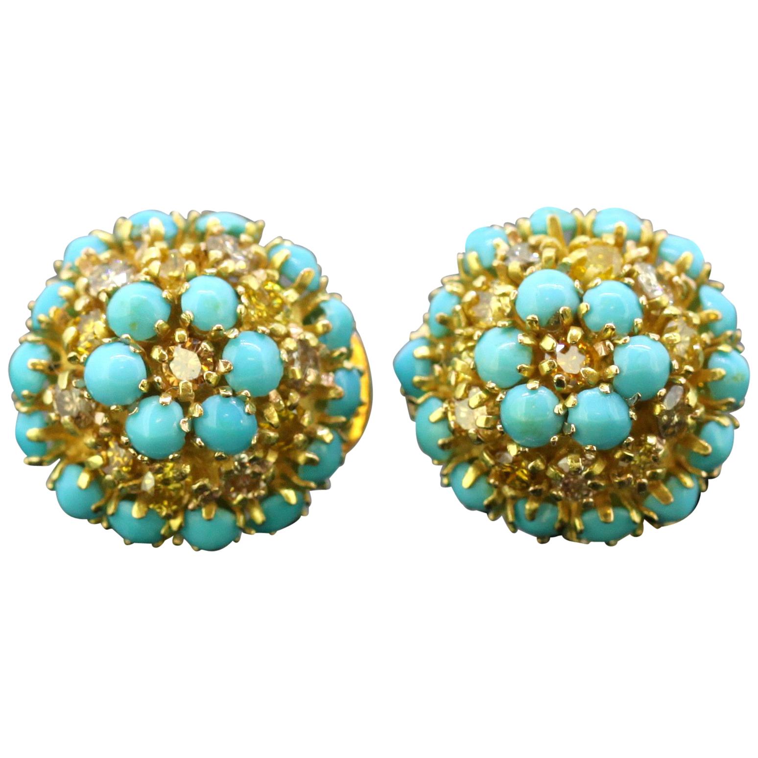 Vintage Ladies 18 Karat Gold ClipOn Earrings with Diamonds and