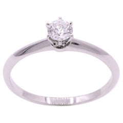 Tiffany & Co. Diamond Solitaire Engagement Ring 0.30 Carat F VS1 Platinum