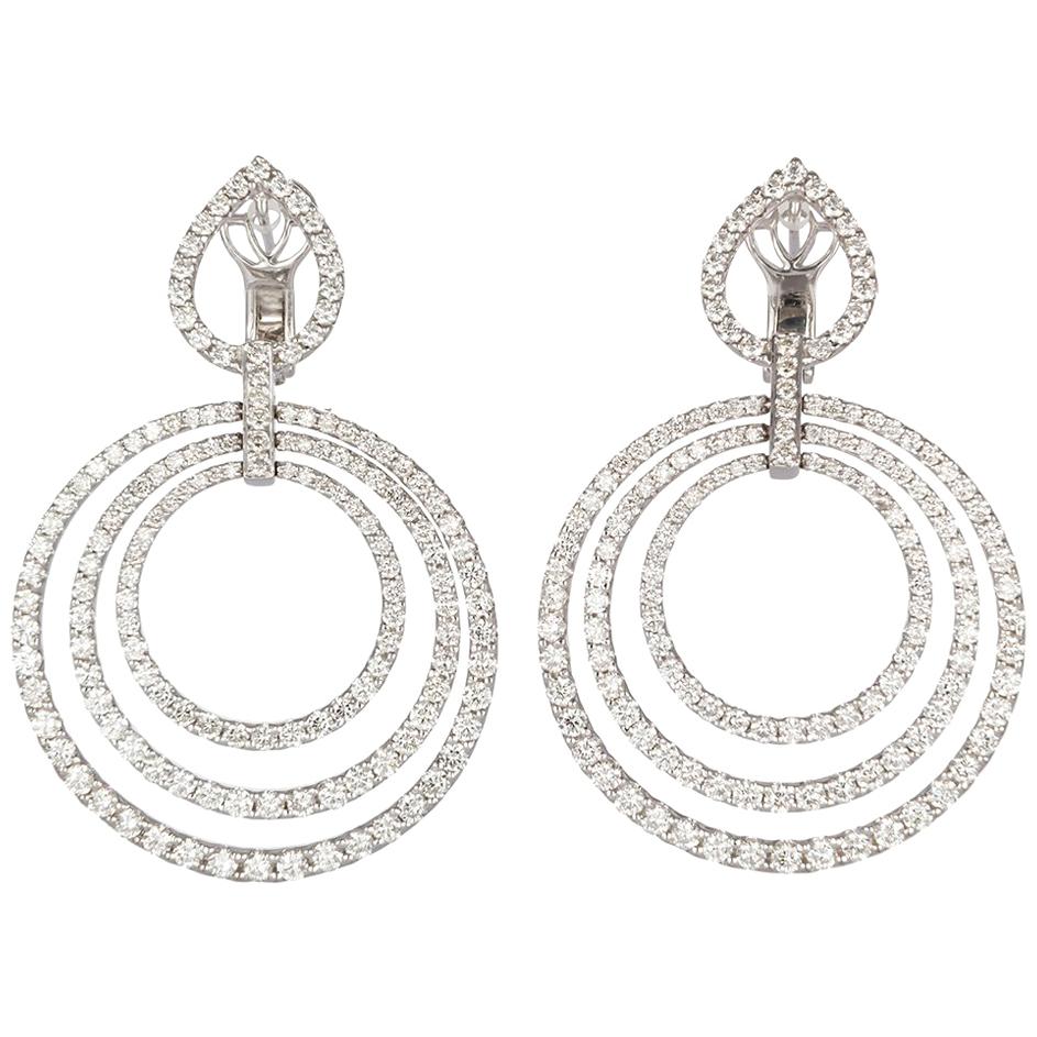 18 Karat White Gold and Diamond Concentric Circle Dangle Earrings 4.50 Carat