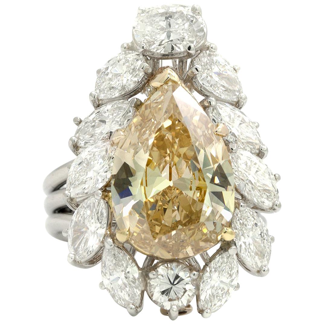 GIA Certified 7.49 Cart Pear Shaped Fancy Brownish Yellow Diamond Ringdent For Sale