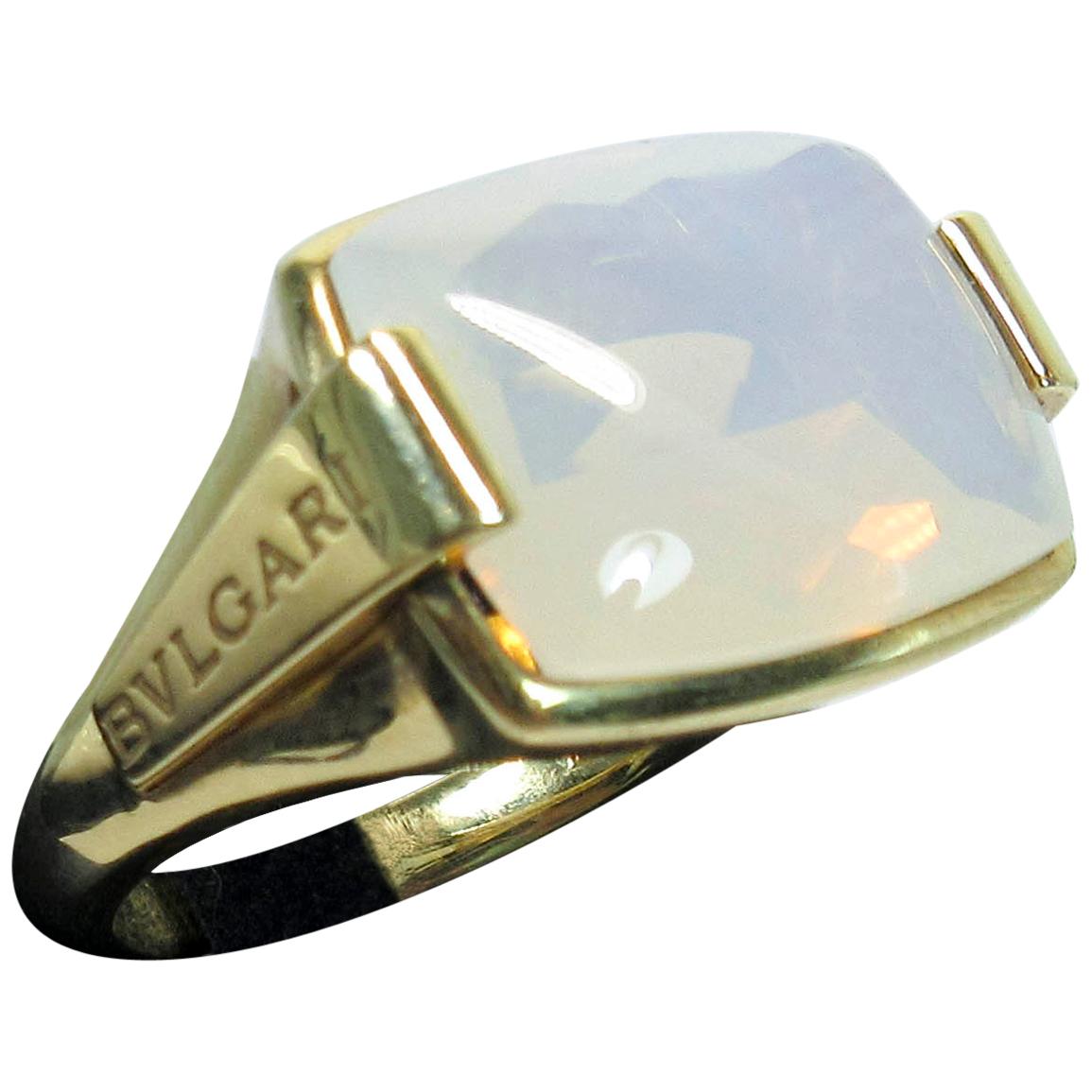 Bulgari 18 Karat Yellow Gold and Opal Ring For Sale