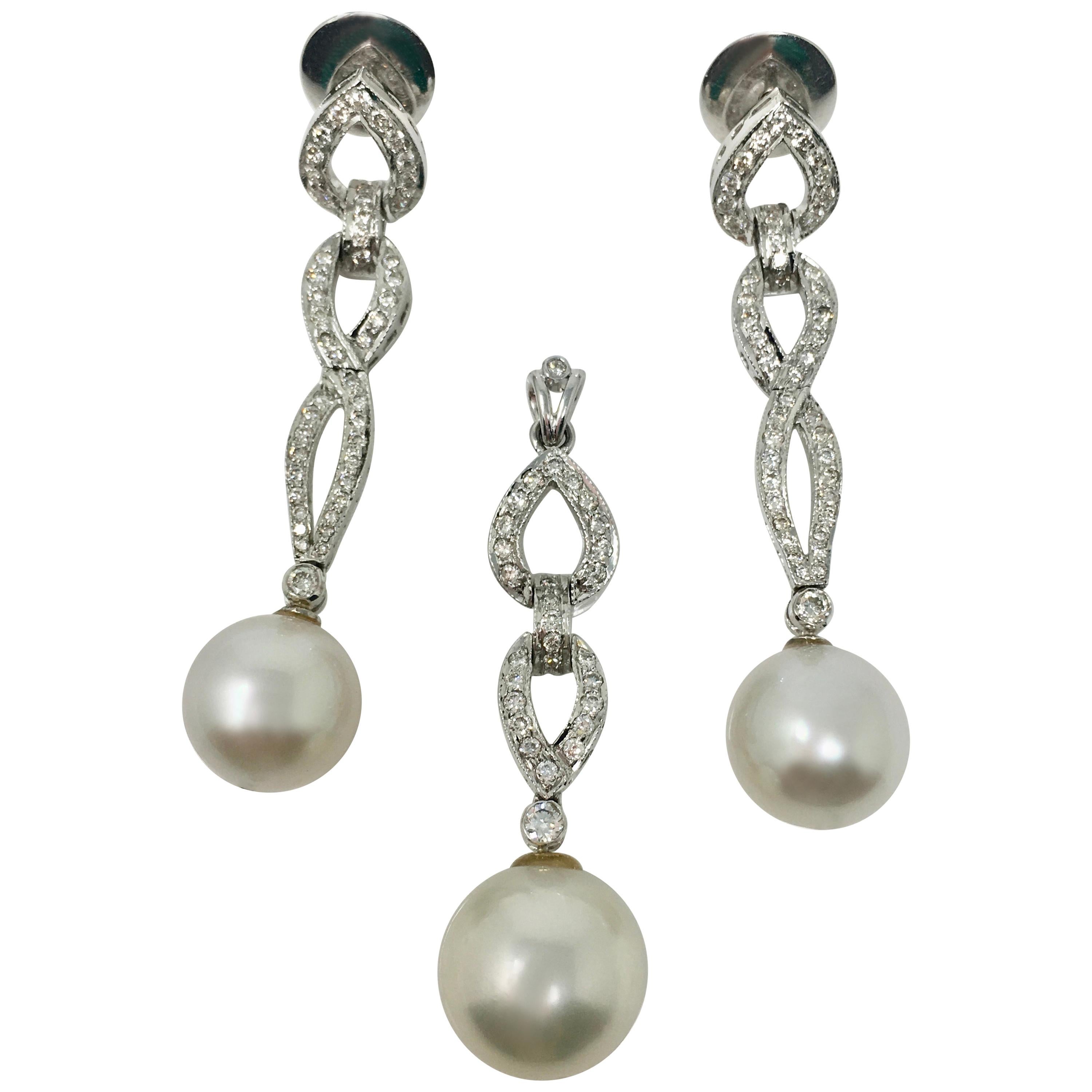 1.68 Carat White Diamond And White Pearl Three Piece Pendant Set In 18K Gold