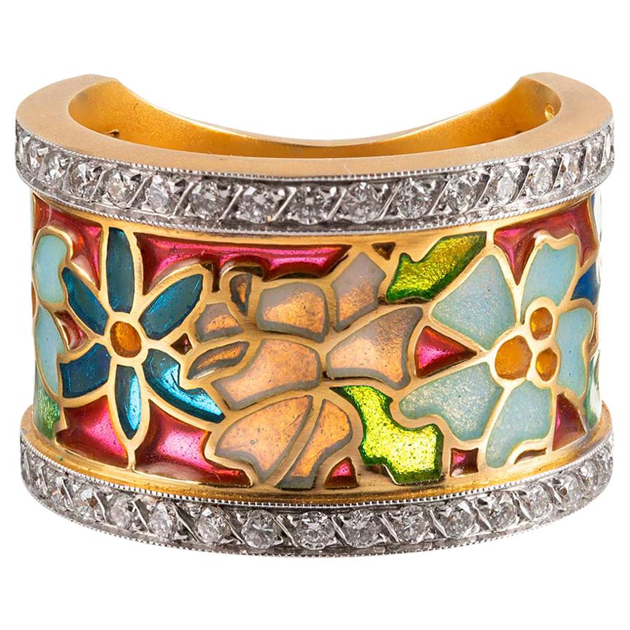 Masriera Enamel and Diamond Floral Motif Ring