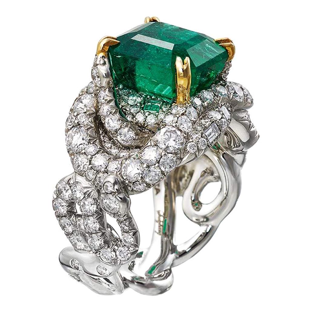 GIA Cert. 5.49 Emerald Platinum Yellow Gold Ring White Diamonds F/VVS Ring For Sale