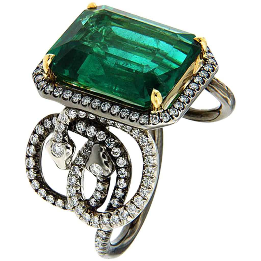 AENEA untreated certified Emerald 8.32ct 18k Gold Platinum Ring For Sale