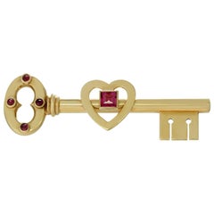 1950s Tiffany & Co. Pink Sapphire Rose Gold Key Brooch