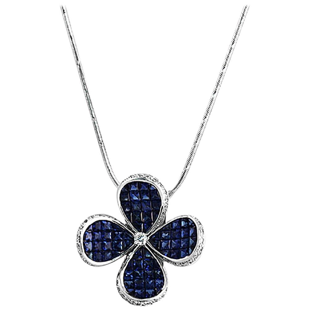 .70 Ct Diamonds 12.67 Ct Invisible Blue Sapphire 14k White Gold Flower Necklace For Sale