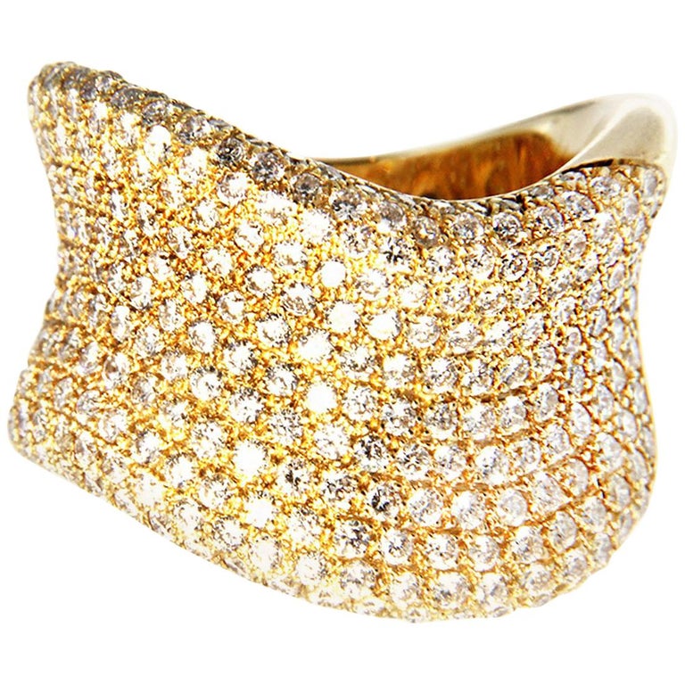 Jona Onda White Diamond 18 Karat Yellow Gold Ring Band For Sale at 1stdibs