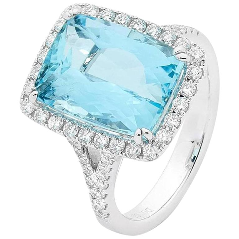 6.50 Carat Cushion Cut Aquamarine 18 Carat White Gold Diamond Halo Ring For Sale