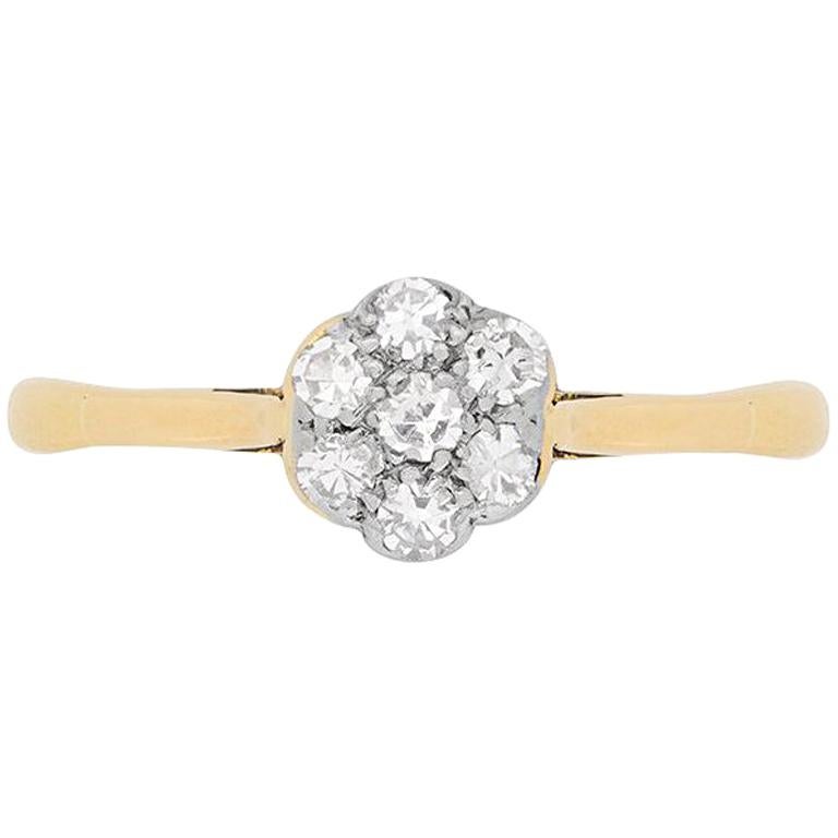 Late Victorian Diamond Daisy Cluster Ring, circa 1900s