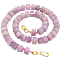 Decadent Jewels Kunzite Faceted Wheel Gold Necklace