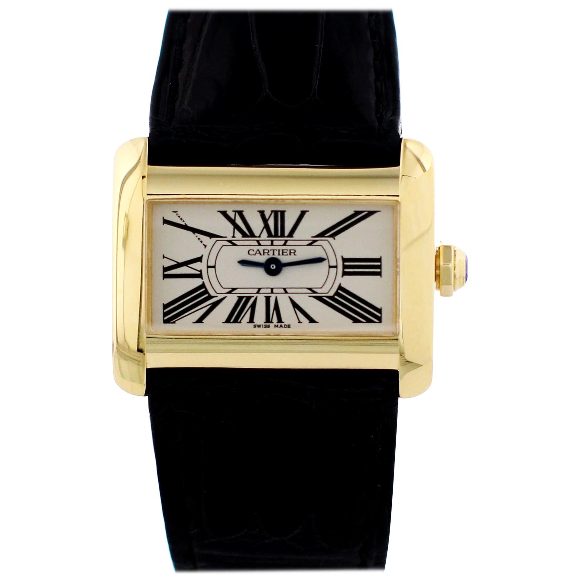 Cartier Tank Divan 18 Karat Yellow Gold 2601 Ladies Watch For Sale