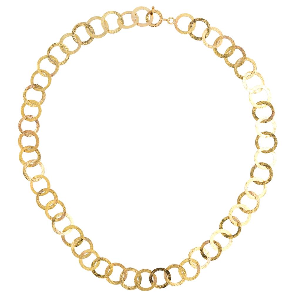 18 Karat Yellow Gold Textured Circle Link Necklace For Sale
