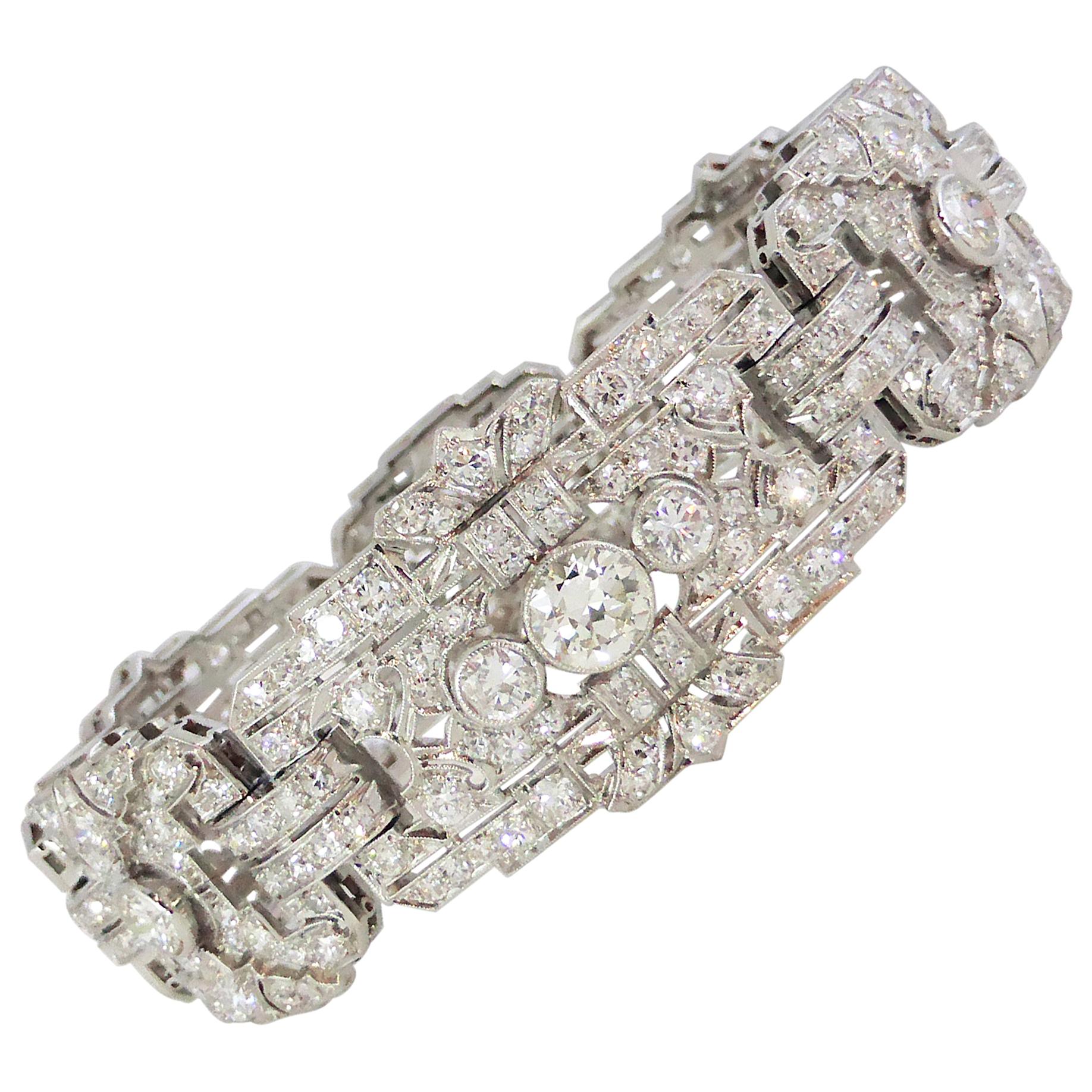 1930s French Art Deco Platinum 10.53 Carat Diamond Bracelet For Sale