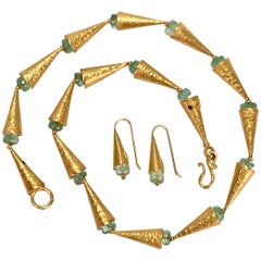 Vintage Ara 24 Karat Gold and Emerald Beaded Necklace and Earring Set
