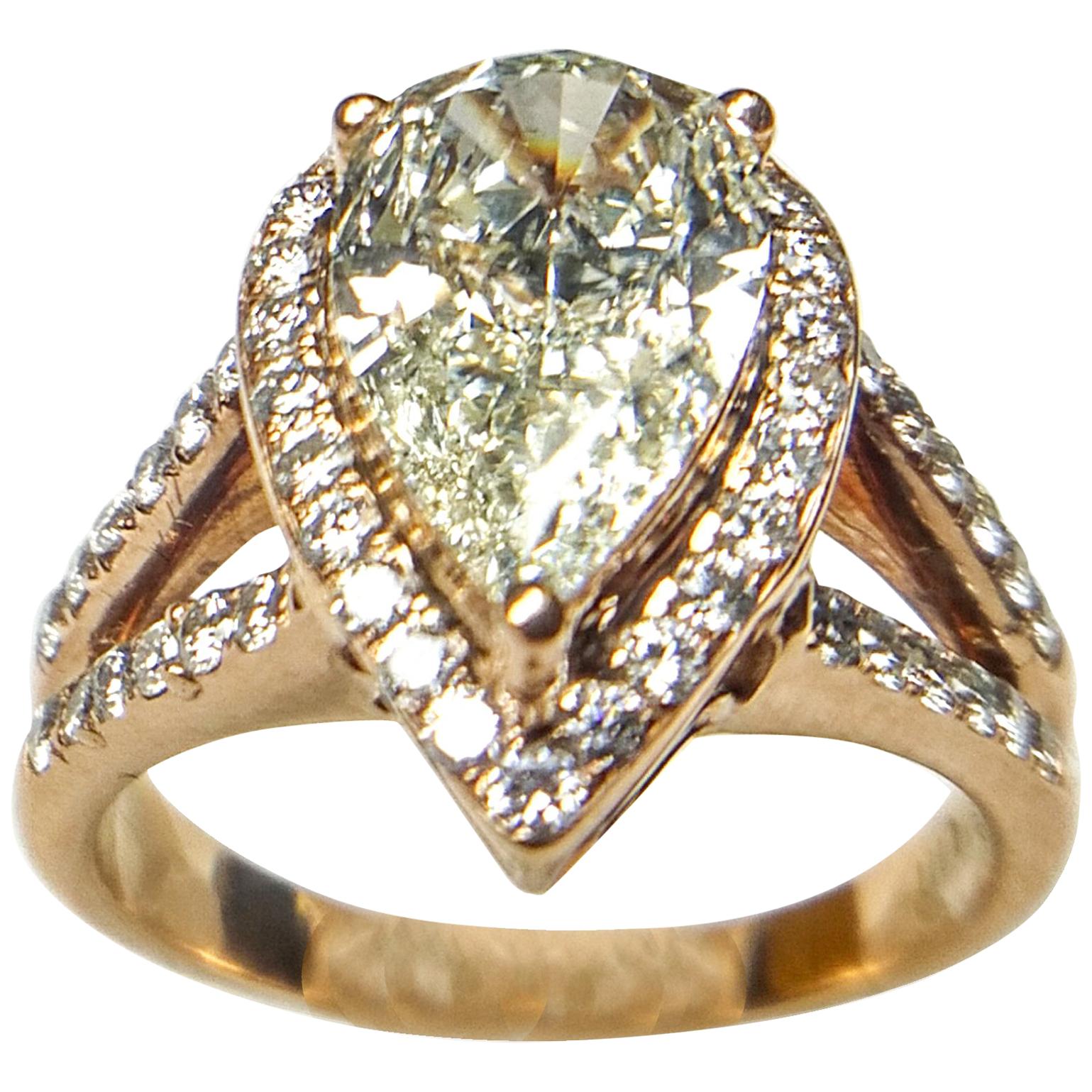 Pear Shape Diamond Rose Gold Wedding/Engagement Ring
