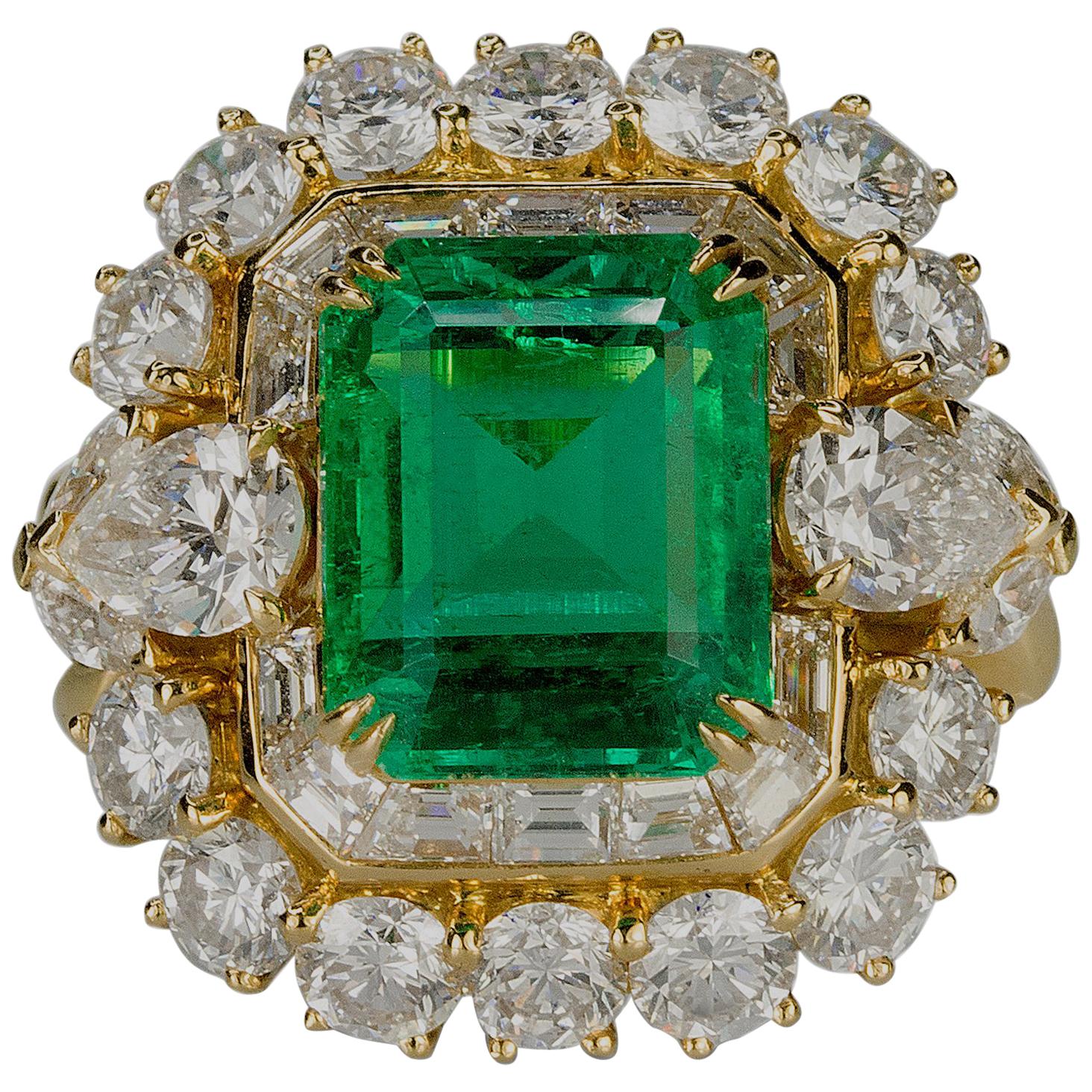 Magnificent 6.25 Carat Colombian Emerald Diamond Ring