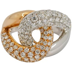 2.33 Carat 18 Karat Gold Diamond Interlocking Links Fashion Ring
