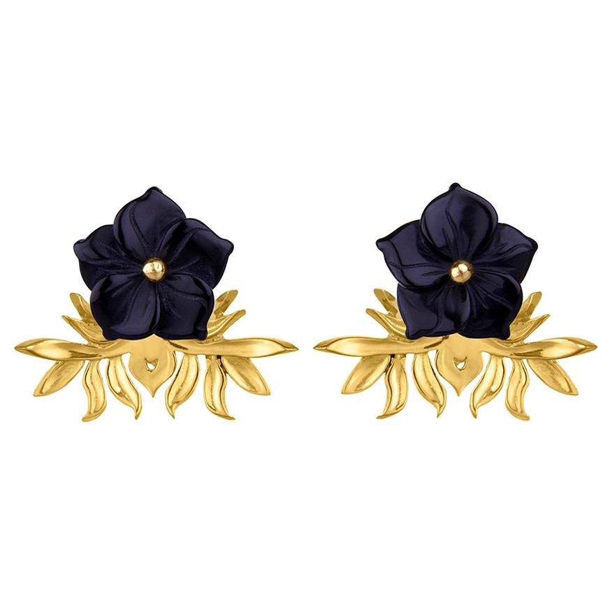 18ct Yellow Gold Vermeil and Hand Carved Onyx Flower Earrings For Sale