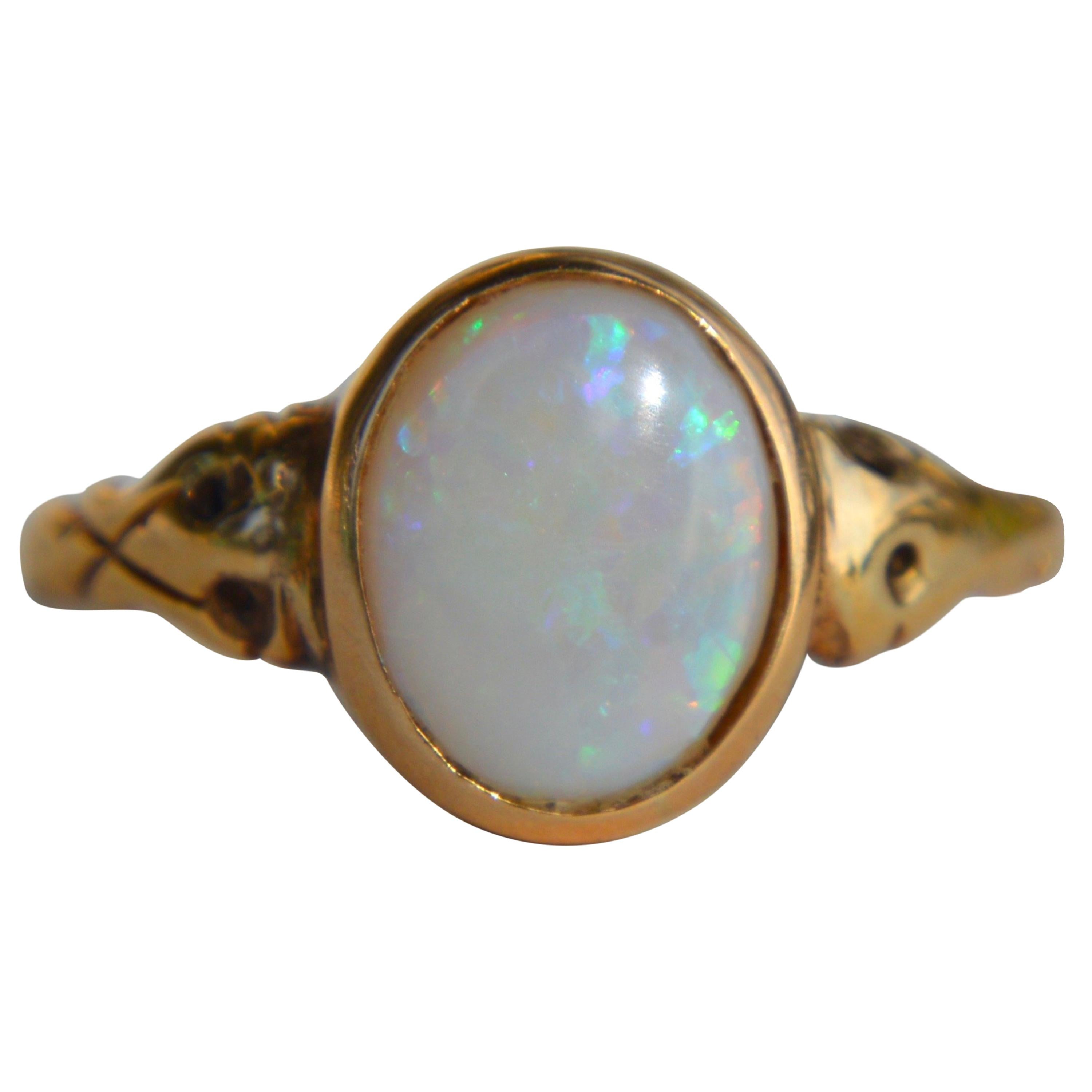 Antique Victorian 18 Karat Gold 1.86 Carat Opal Signet Ring