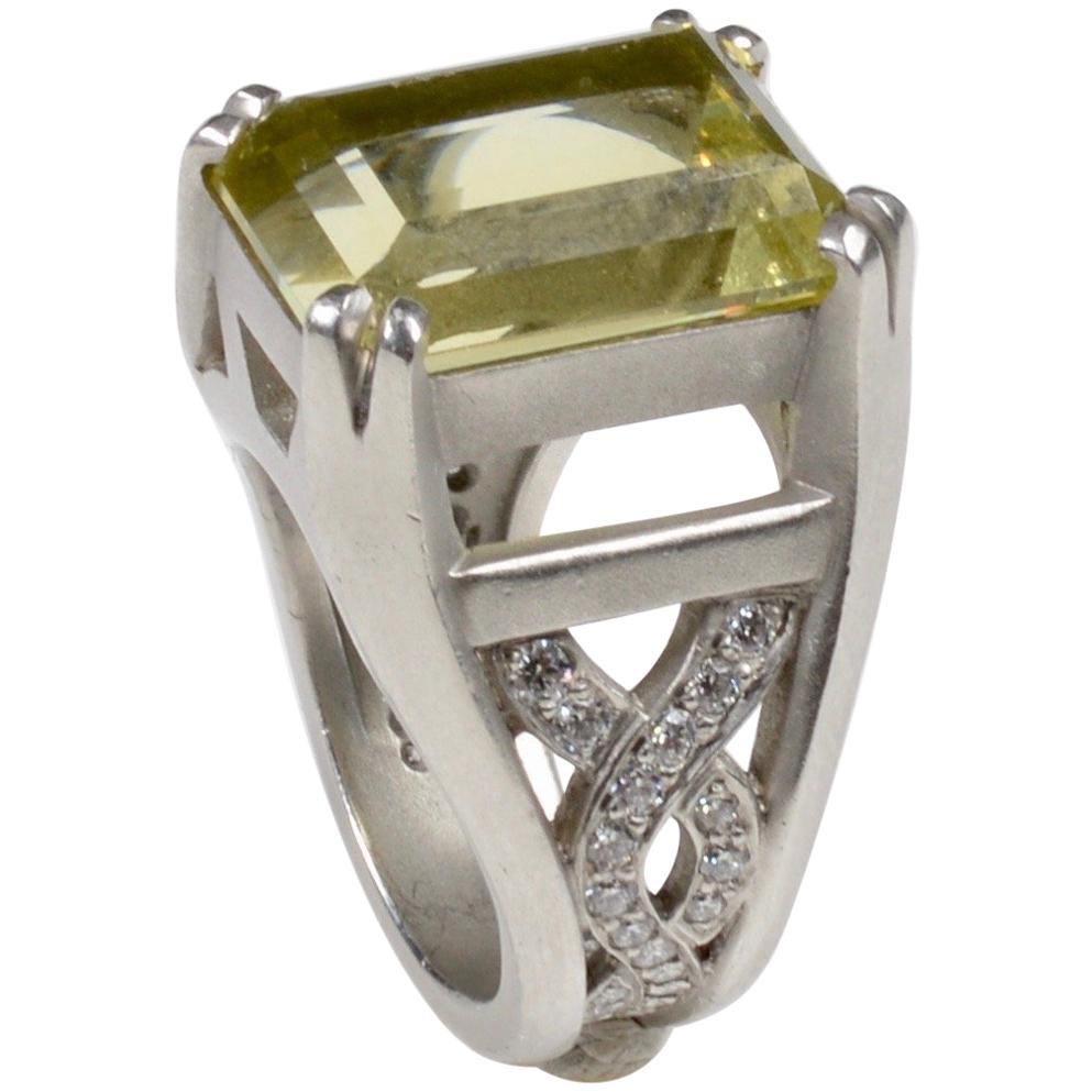 Kieselstein-Cord Platinum Beryl and Diamond Ring, 1998