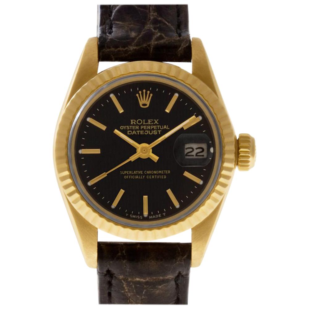 Rolex Datejust 6917 18 Karat Yellow Gold Black Dial Automatic Watch For Sale