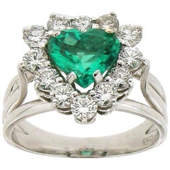 Heart Emerald, 18 Karat White Gold, Diamonds, Cocktail Ring