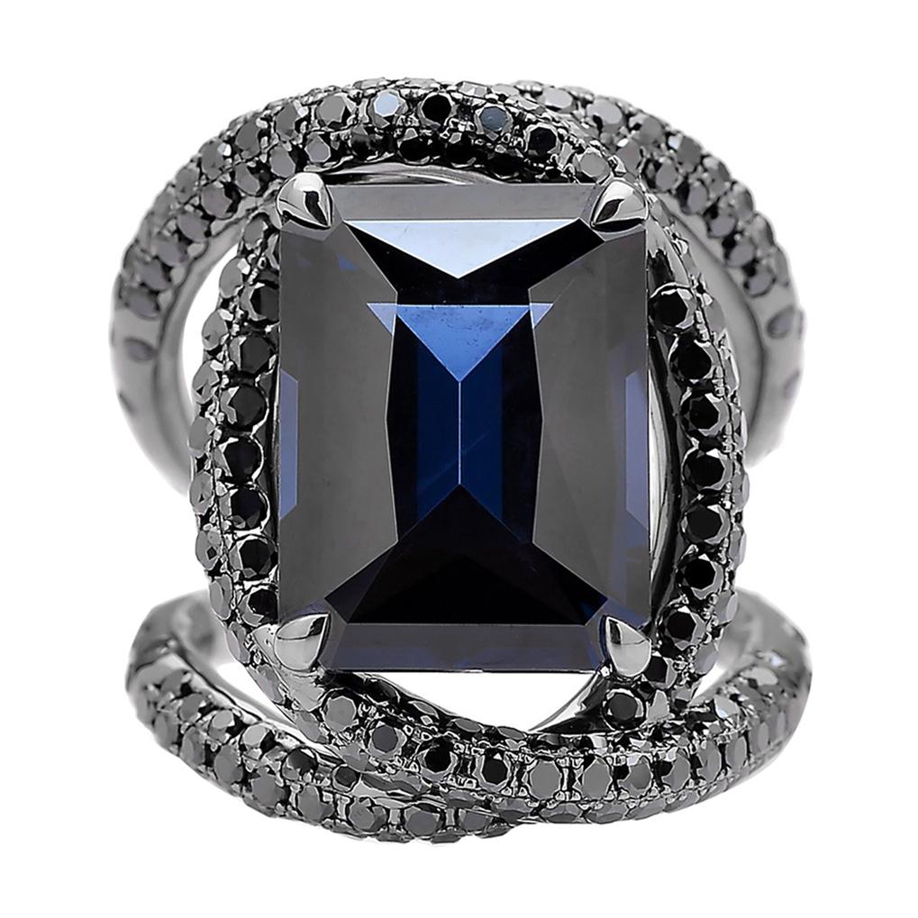 Spinel Cobalt and Black Diamond Ring in 18 Karat White Gold Black Rhodium Finish im Angebot