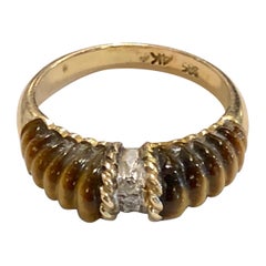 Carved Tigers Eye with Diamond Inset Ring, 14 Karat Gold, circa 1970s