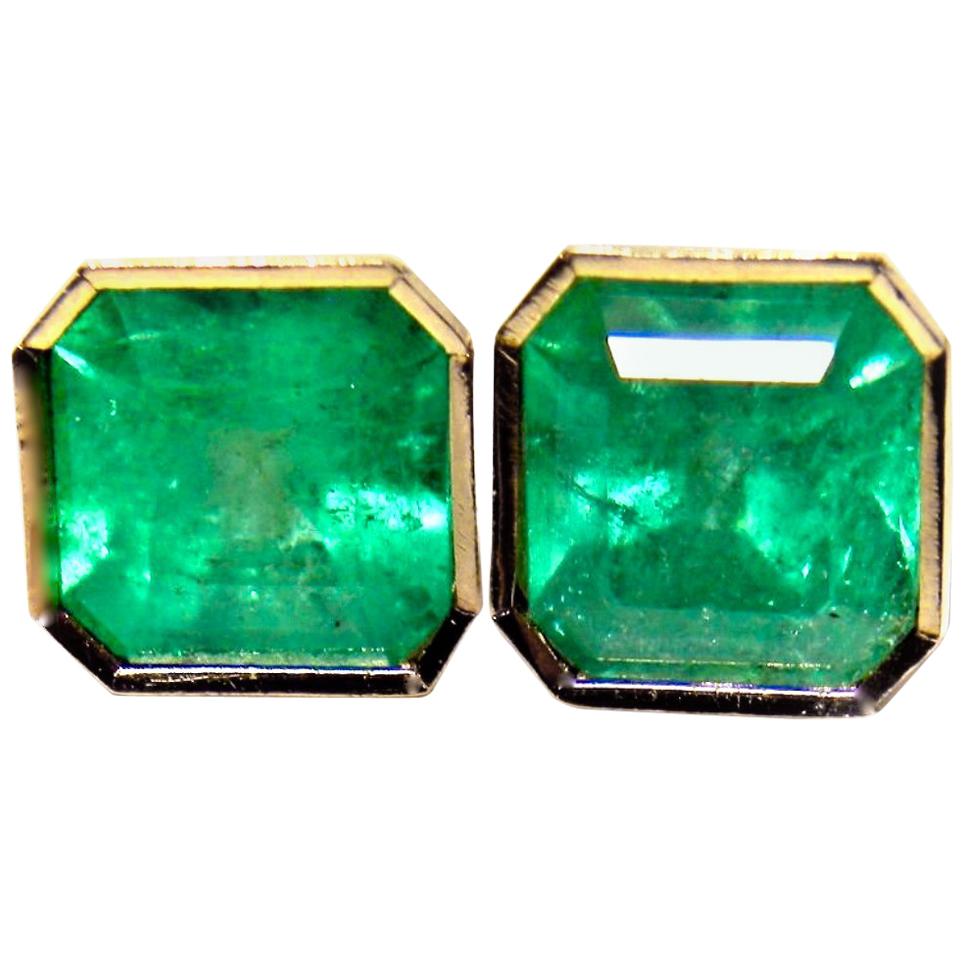 Square Natural Colombian Emerald Stud Earrings 18 Karat