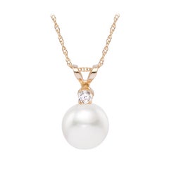 14 Karat Gold Cultured Freshwater Pearl and 5pt TDW Diamond Pendant Necklace