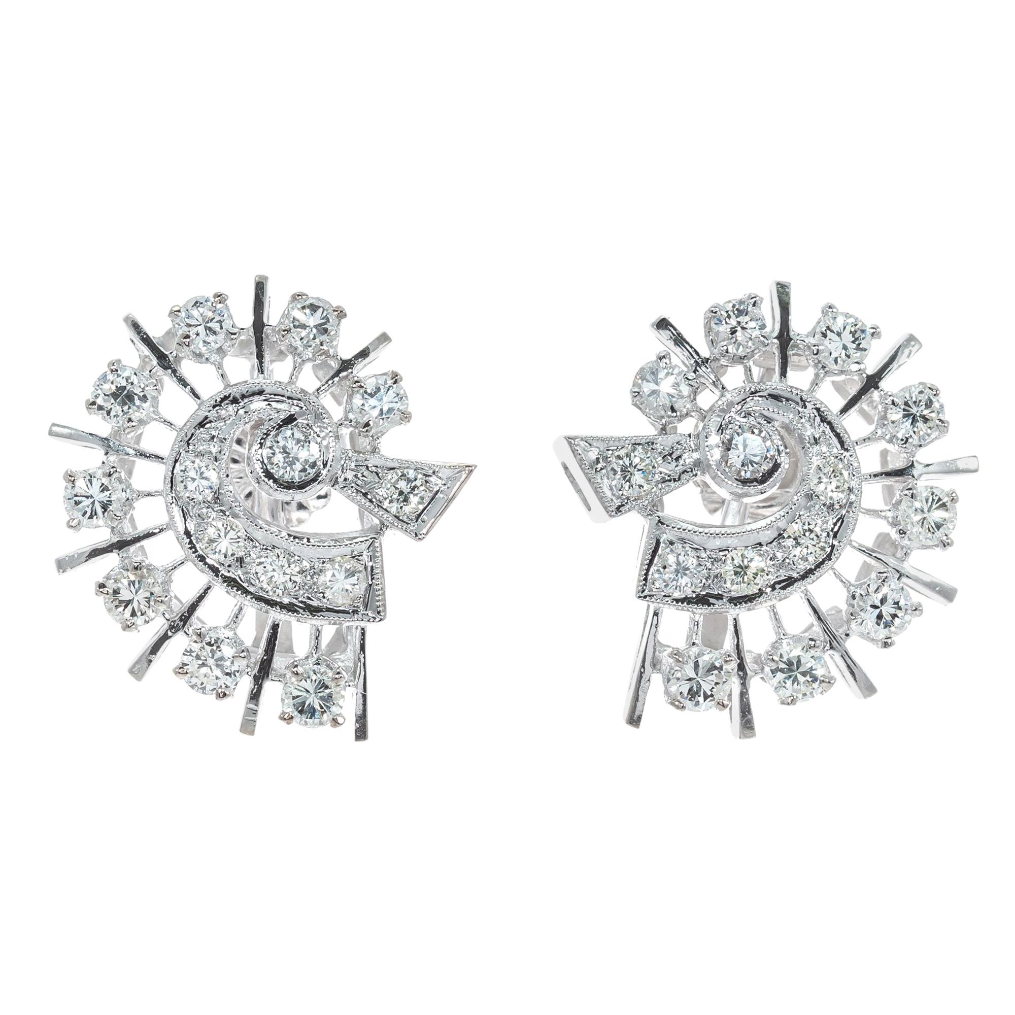 1.00 Carat Diamond White Gold Comet Design Earrings For Sale