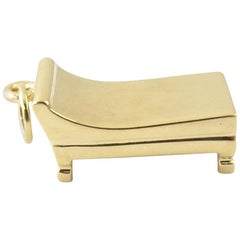 14 Karat Yellow Gold Lounge Chair Charm