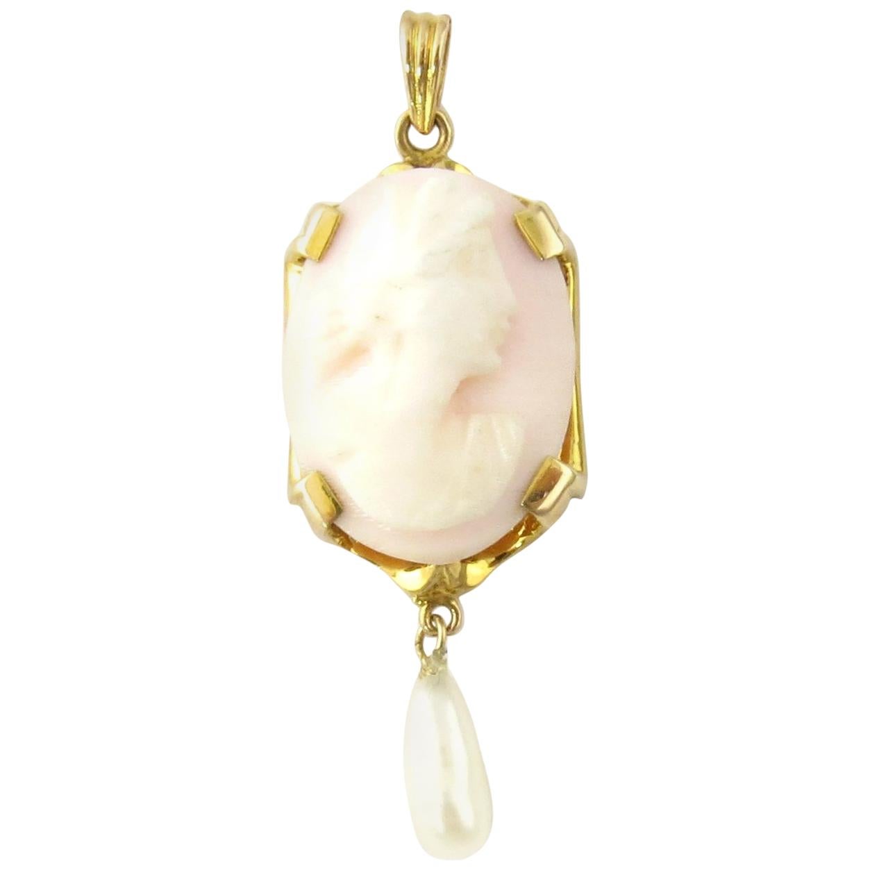 10 Karat Yellow Gold and Pearl Cameo Pendant