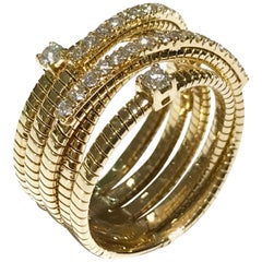 Crivelli twist flat wire ring with 5 rows 0.68 carat diamonds set in 18 kt gold