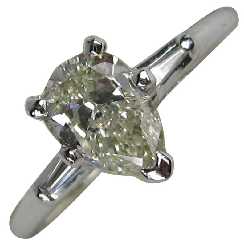 1 Carat 14 Karat White Gold Diamond Engagement Ring