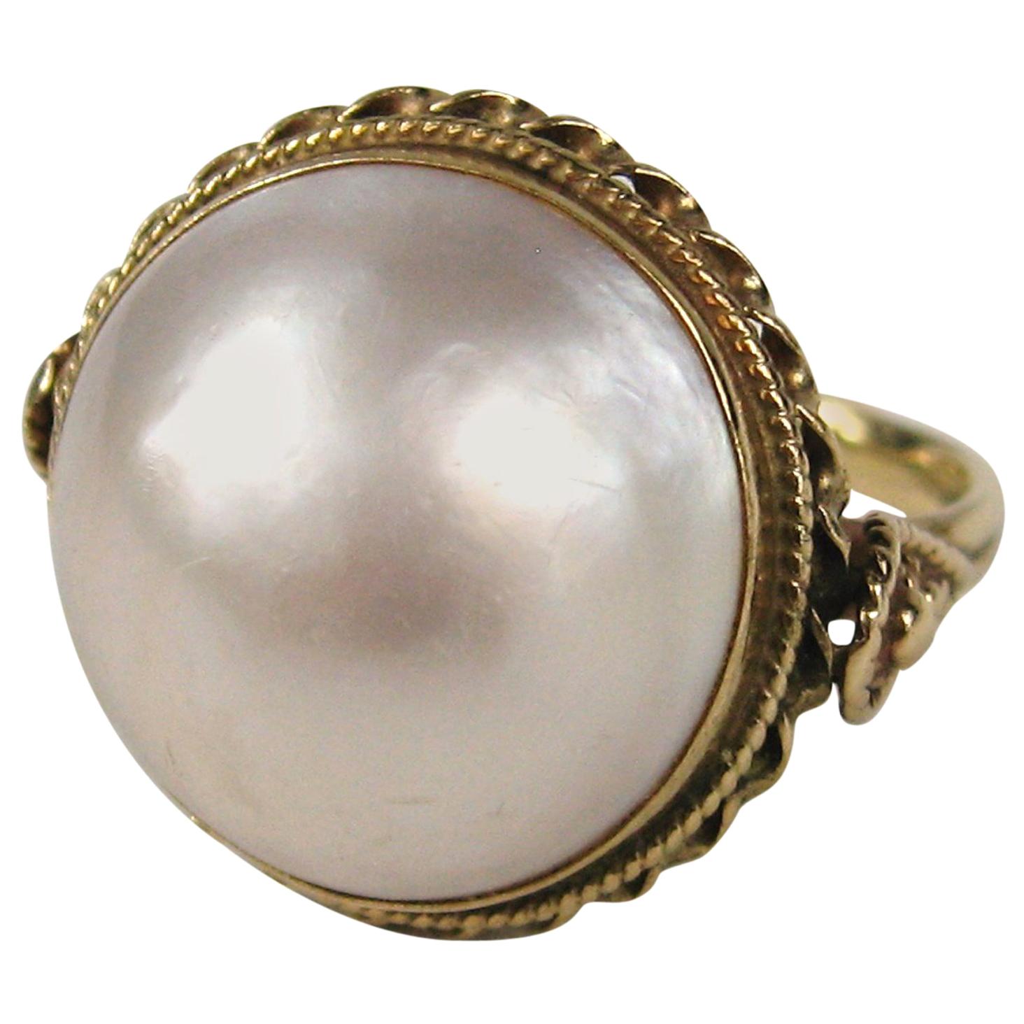 14 Karat Gold Mabe Pearl Ring Handcrafted For Sale