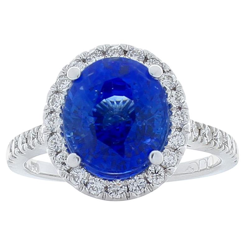 Emteem Lab Certified Blue Sapphire and Diamond Cocktail Ring in 18 Karat Gold