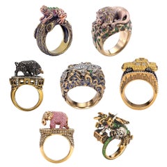 Wendy Brandes Collezione di diamanti e gemme colorate a 7 anelli con design animale